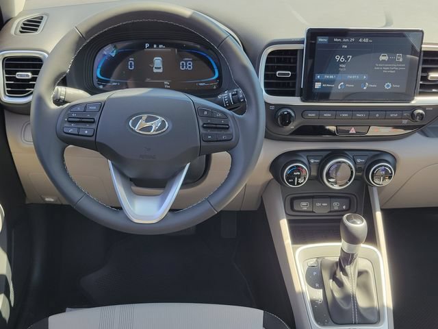 New 2026 Hyundai Venue SEL FWD image 6