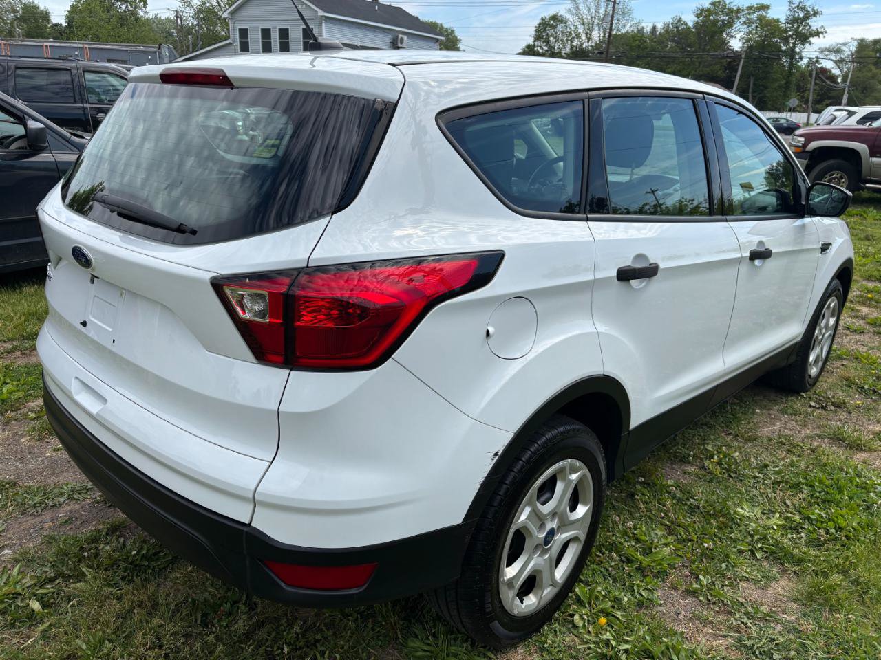 Used 2019 Ford Escape S FWD image 5