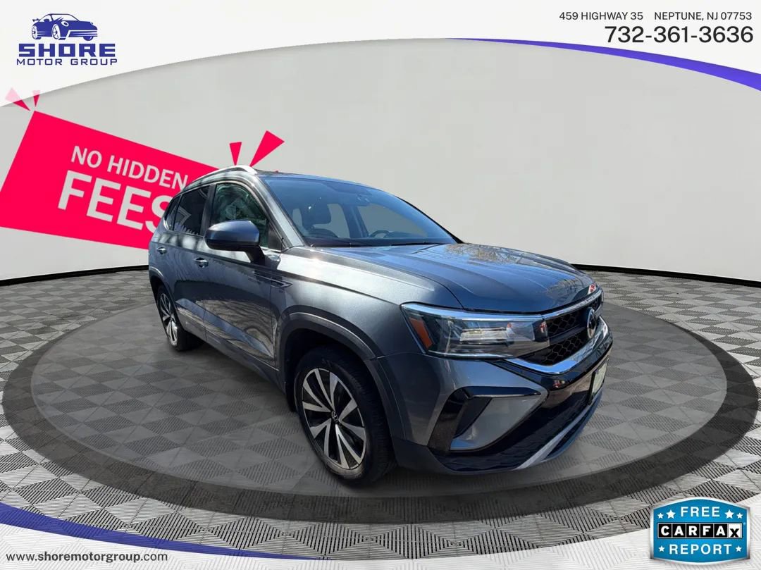 Used 2022 Volkswagen Taos SE image 3