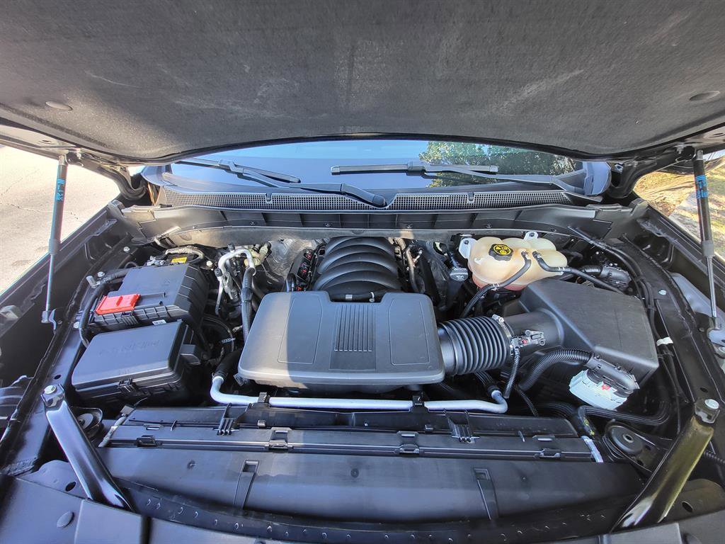 Used 2023 Chevrolet Tahoe LS image 9