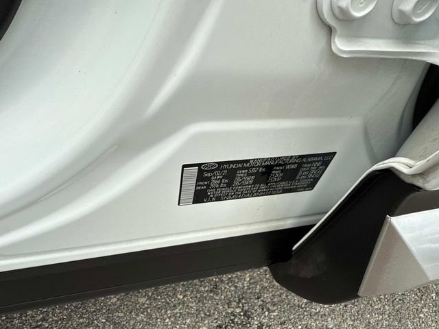 Used 2022 Hyundai Santa Fe Limited w/ Cargo Package image 21
