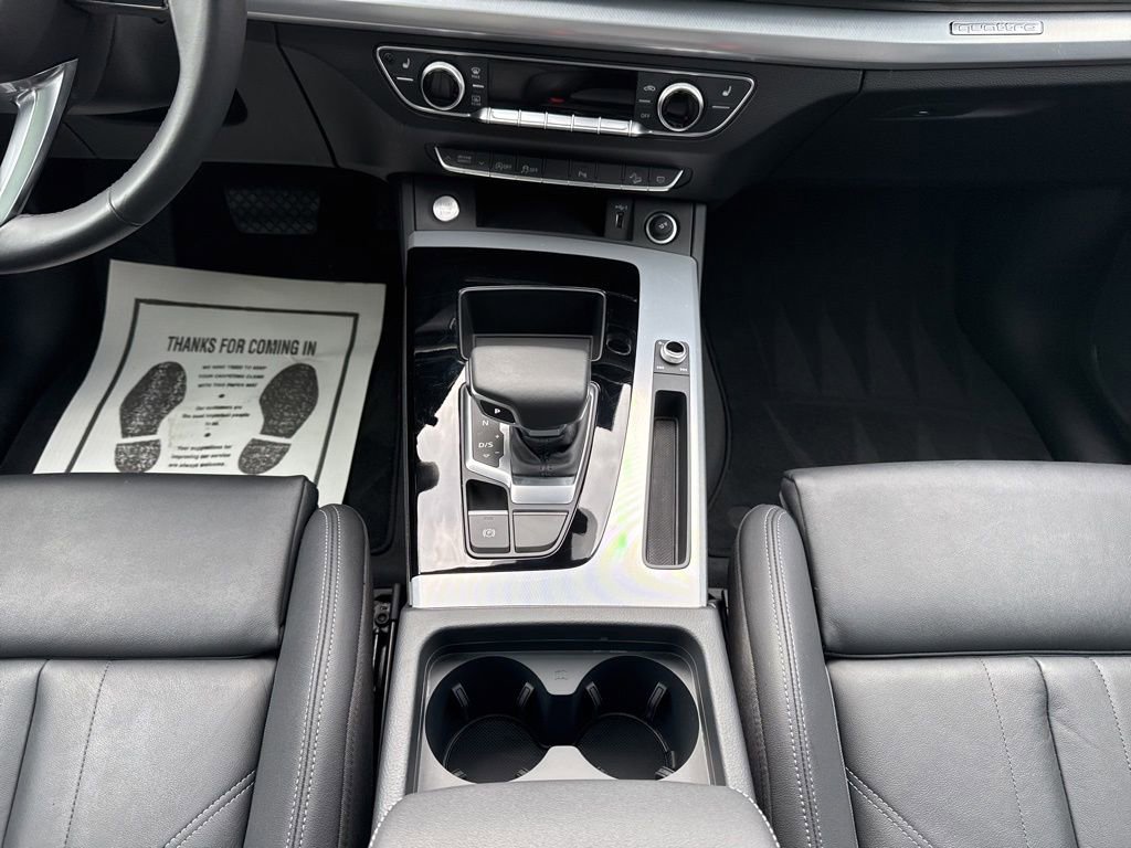 Used 2025 Audi Q5 2.0T Premium image 12