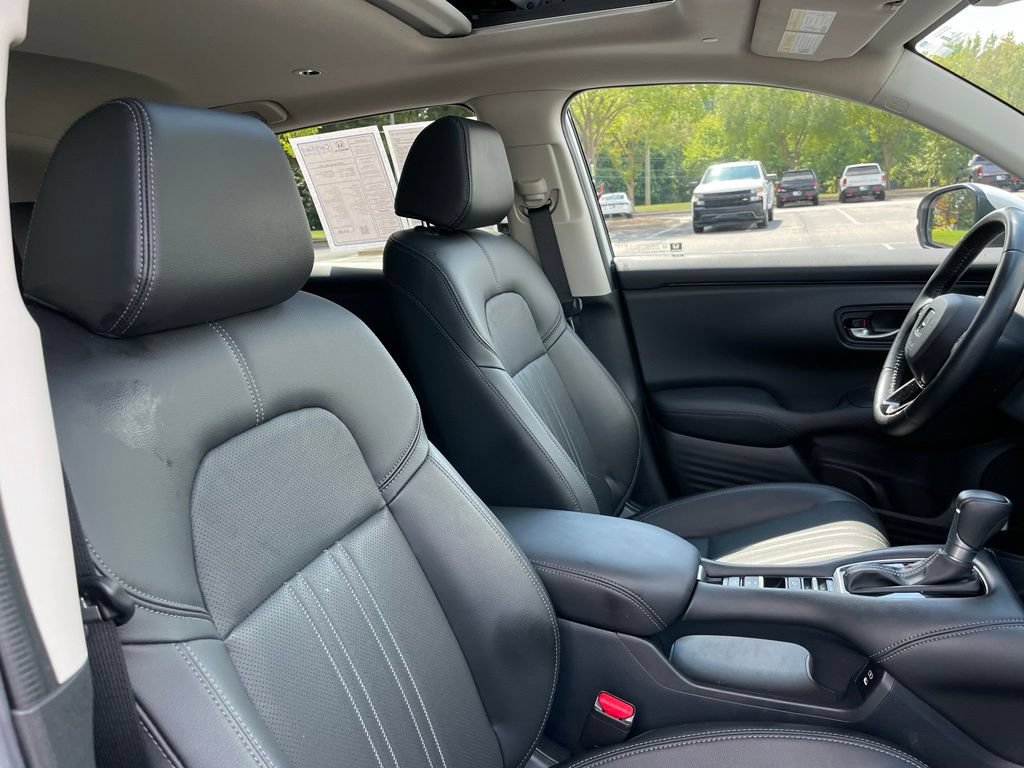 Certified 2025 Honda HR-V EX-L image 30