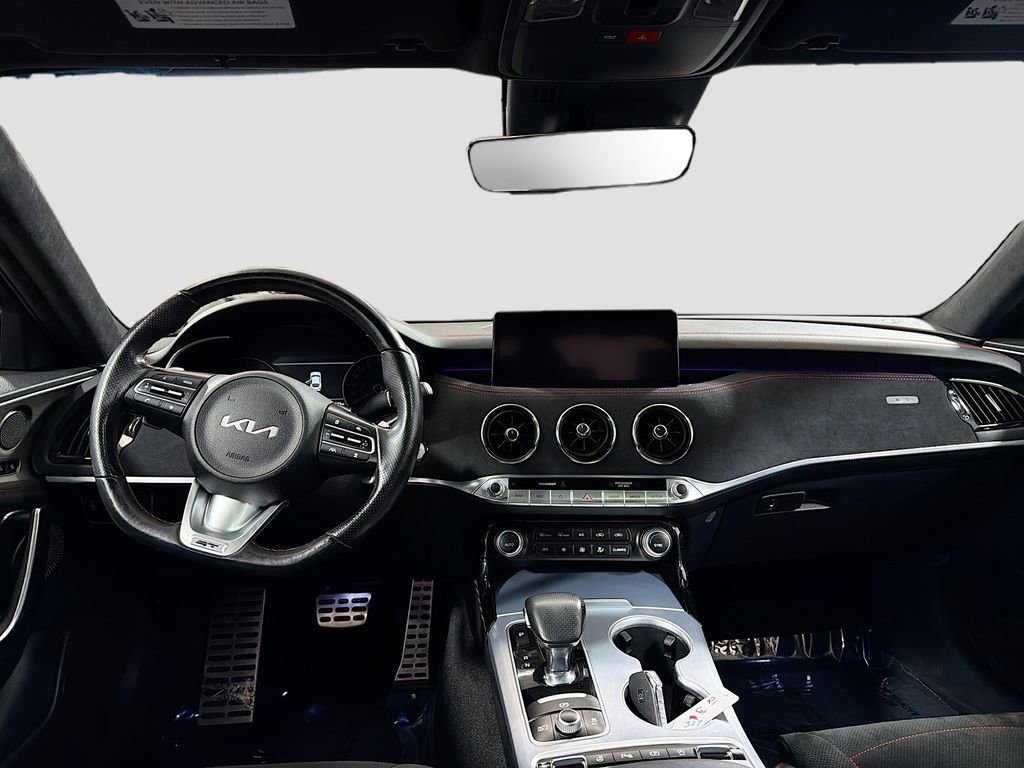 Used 2023 Kia Stinger GT2 image 25