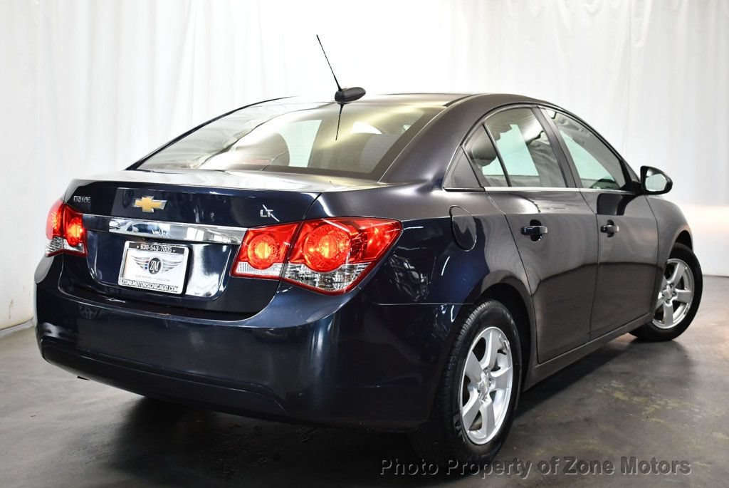 Used 2016 Chevrolet Cruze LT FWD image 9
