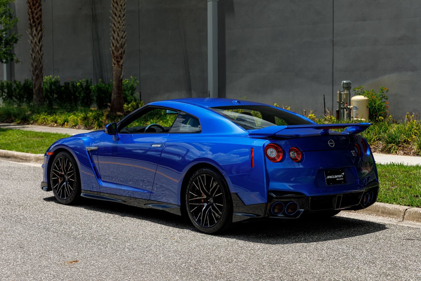 Used 2024 Nissan GT-R AWD/4WD image 25