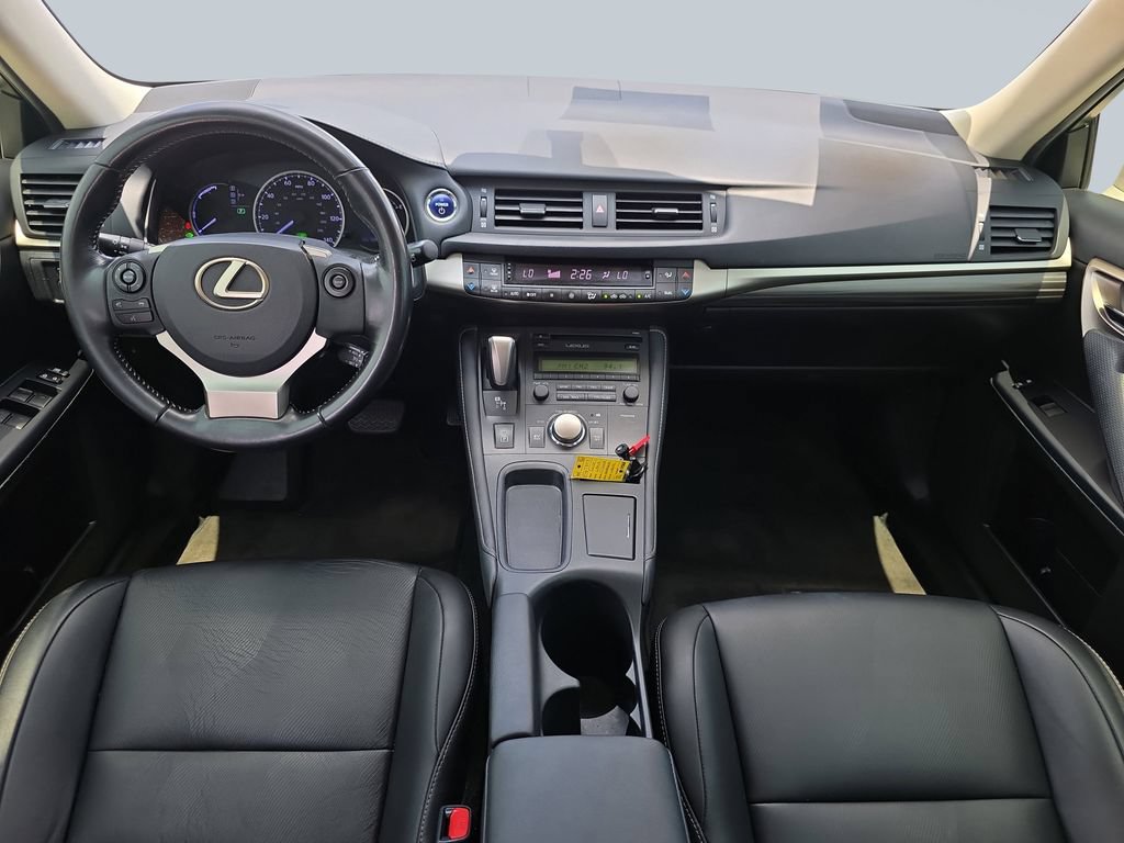 Used 2016 Lexus CT 200h w/ Accessory Package 2 FWD image 12