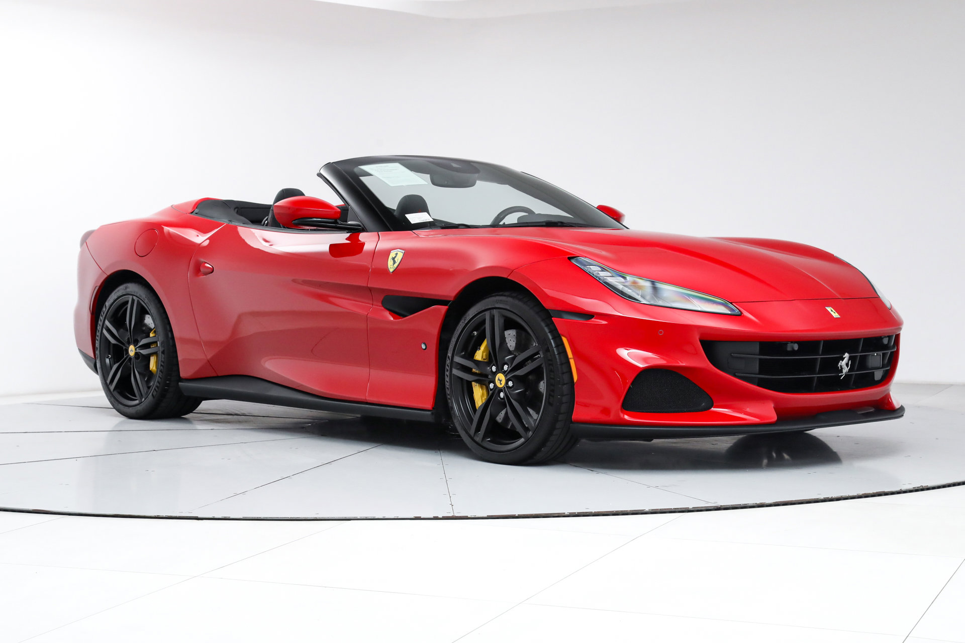 Certified 2023 Ferrari Portofino M image 12