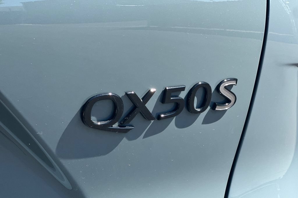 Used 2025 INFINITI QX50 Sport AWD/4WD image 27