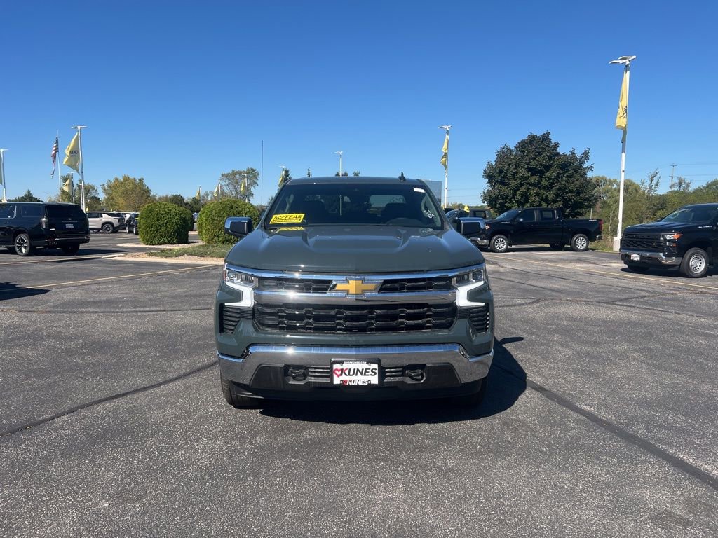 New 2026 Chevrolet Silverado 1500 LT image 2