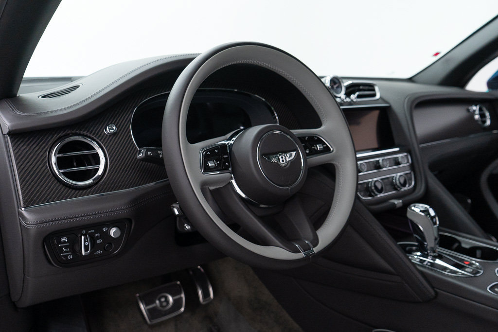Certified 2022 Bentley Bentayga AWD/4WD image 14