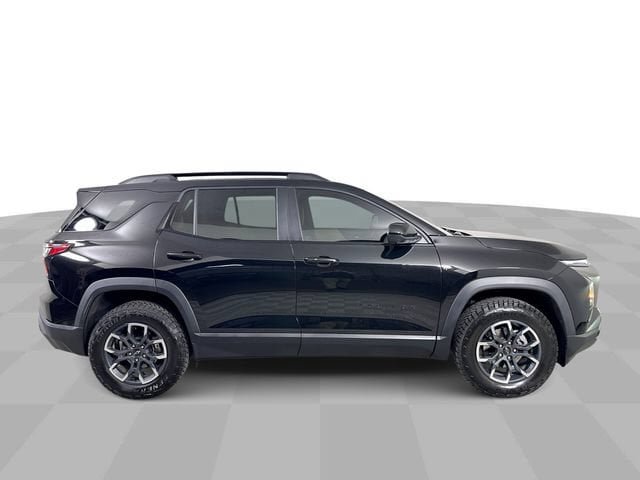 Used 2026 Chevrolet Equinox ACTIV w/ Convenience Package III AWD/4WD image 9