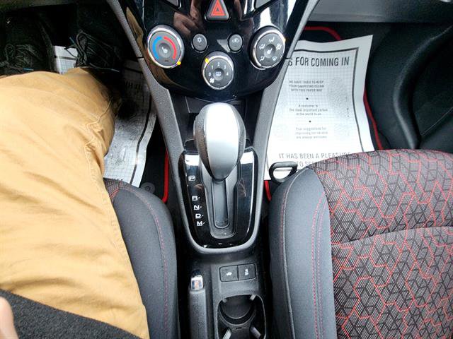 Used 2017 Chevrolet Sonic LT w/ Convenience Package image 23