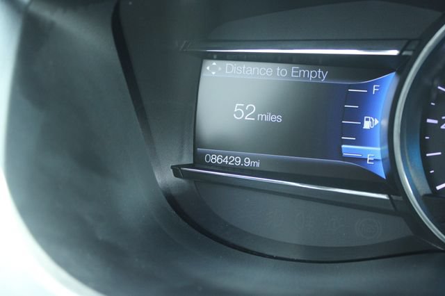 Used 2019 Ford Explorer XLT w/ Equipment Group 202A FWD image 27