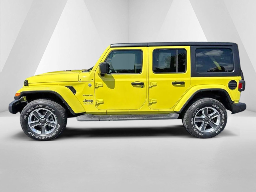 Used 2023 Jeep Wrangler Unlimited Sahara w/ Cold Weather Group AWD/4WD image 4