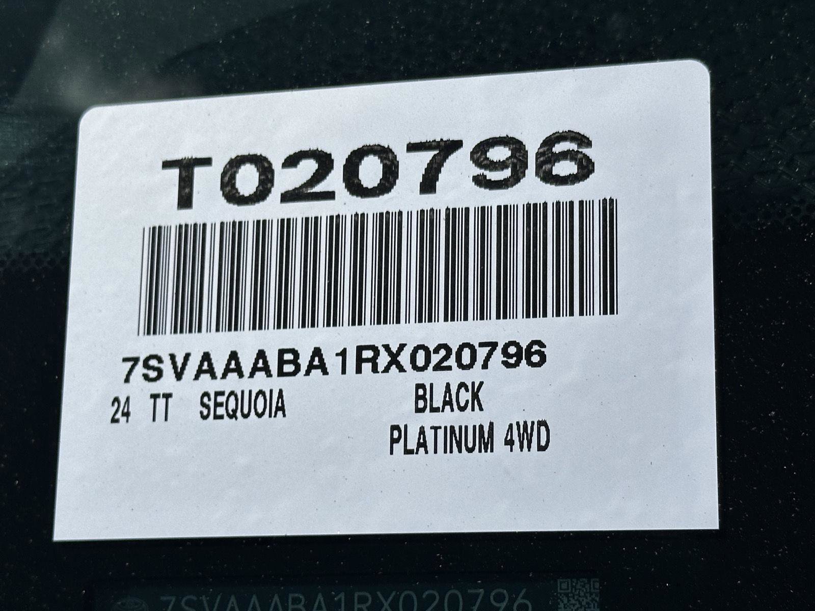 Certified 2024 Toyota Sequoia Platinum AWD/4WD image 15