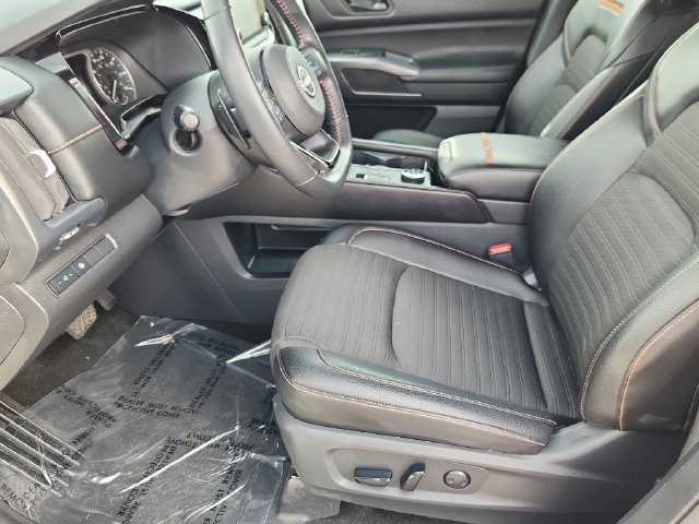 Certified 2024 Nissan Pathfinder Rock Creek AWD/4WD image 7