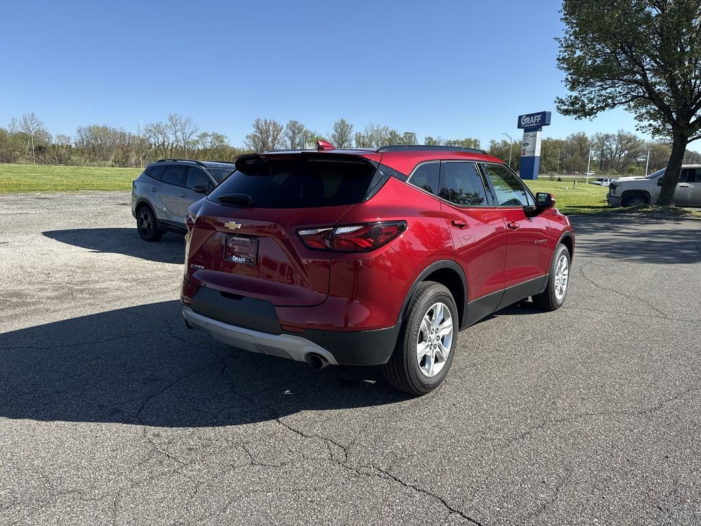 Used 2019 Chevrolet Blazer LT FWD image 8