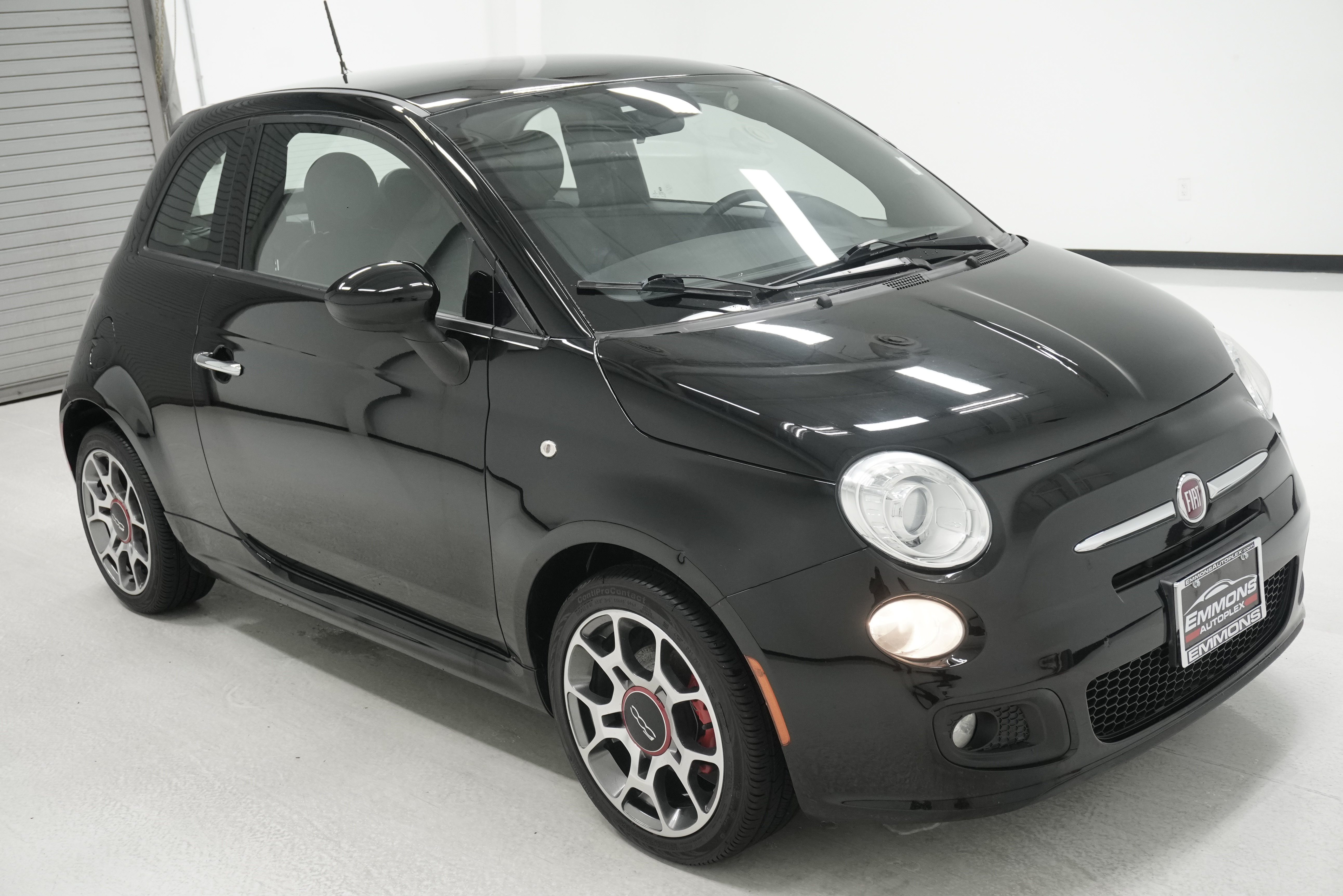 Used 2015 FIAT 500 Sport FWD image 3