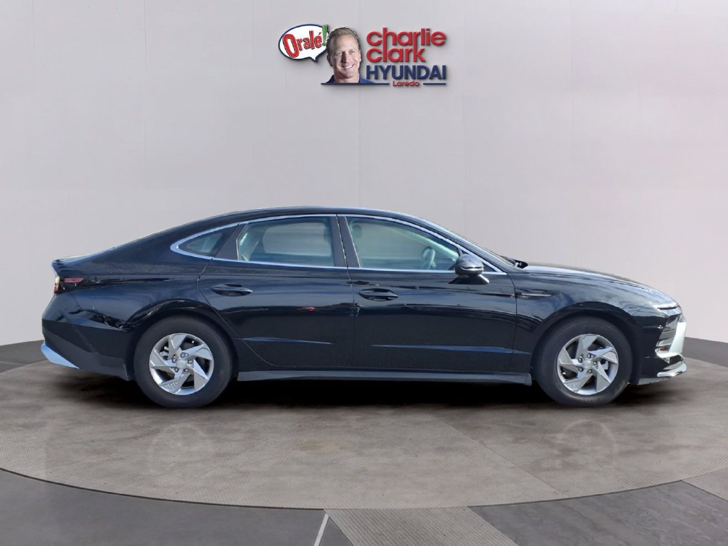 Used 2026 Hyundai Sonata SE FWD image 6