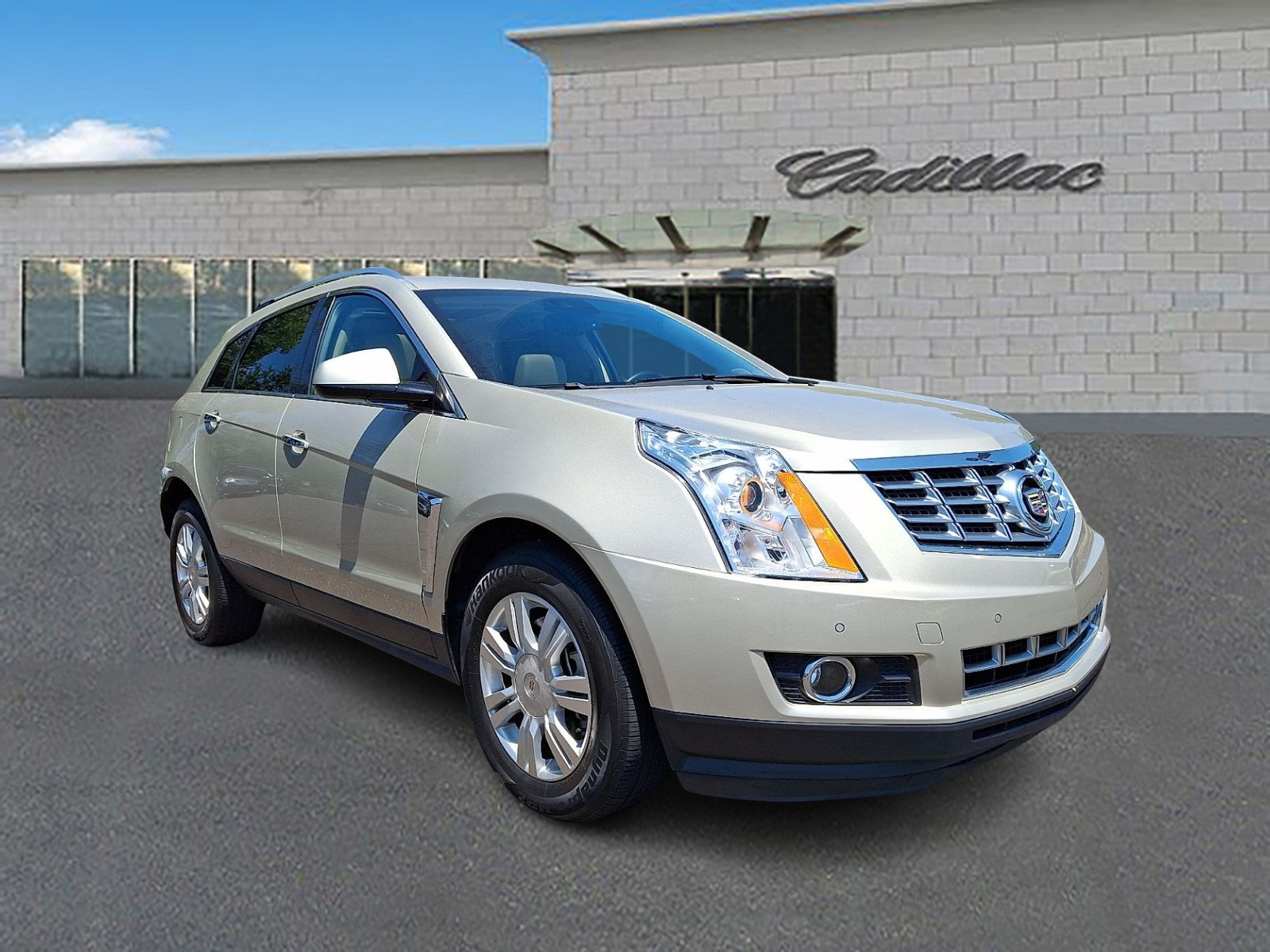 Used 2015 Cadillac SRX Luxury w/ Driver Awareness Package AWD/4WD image 6