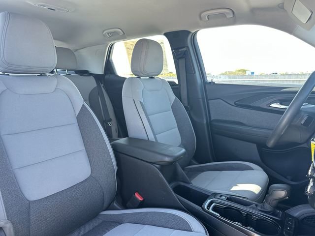 Used 2022 Chevrolet TrailBlazer LS FWD image 30