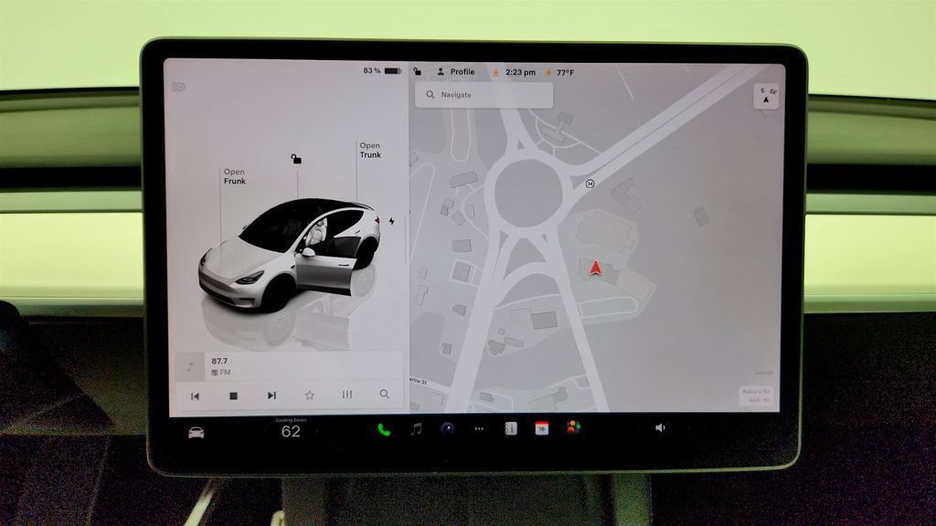 Used 2022 Tesla Model Y Performance AWD/4WD image 18