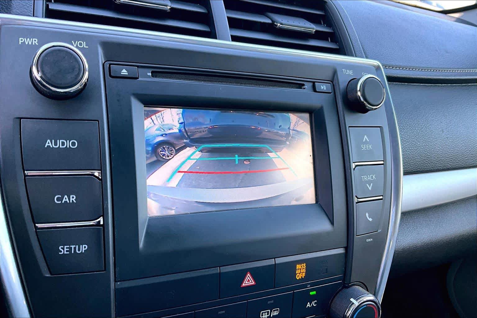 Used 2017 Toyota Camry SE FWD image 27