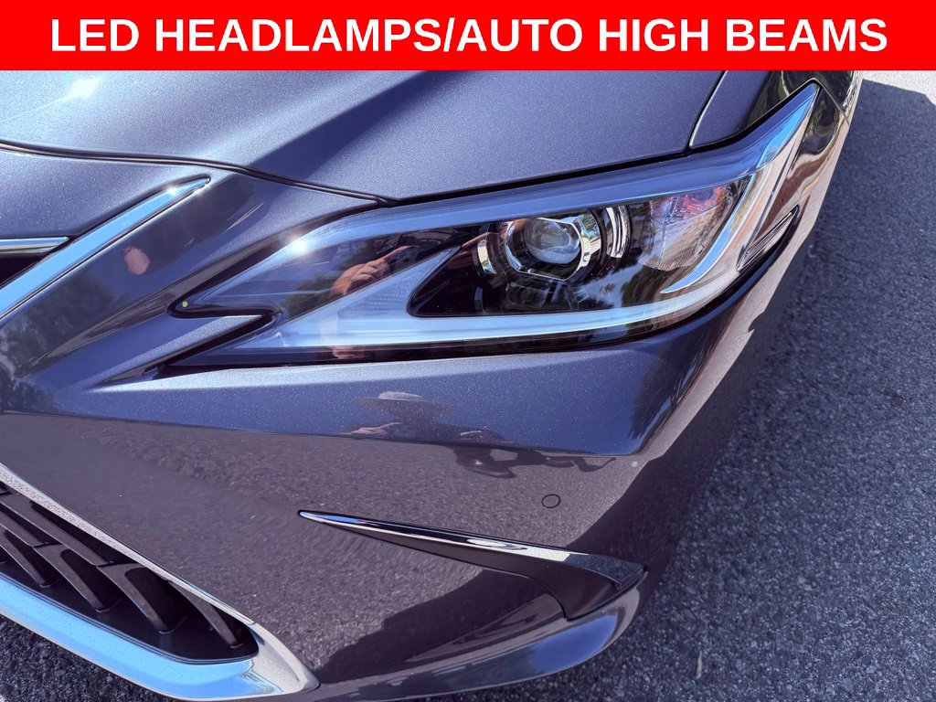 Certified 2025 Lexus ES 300h w/ Premium Package FWD image 9