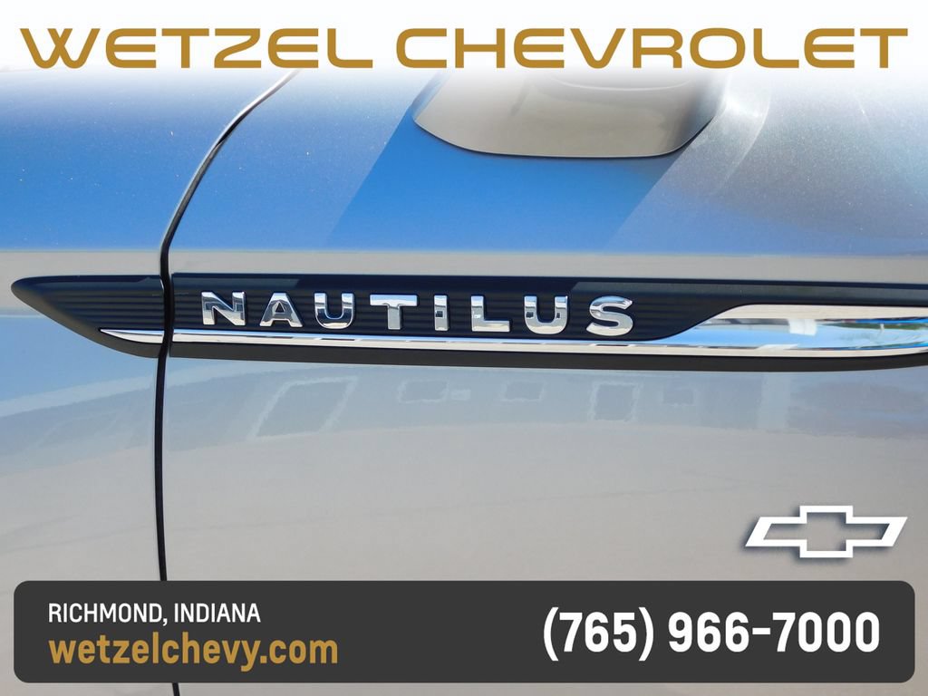 Used 2023 Lincoln Nautilus Reserve AWD/4WD image 42