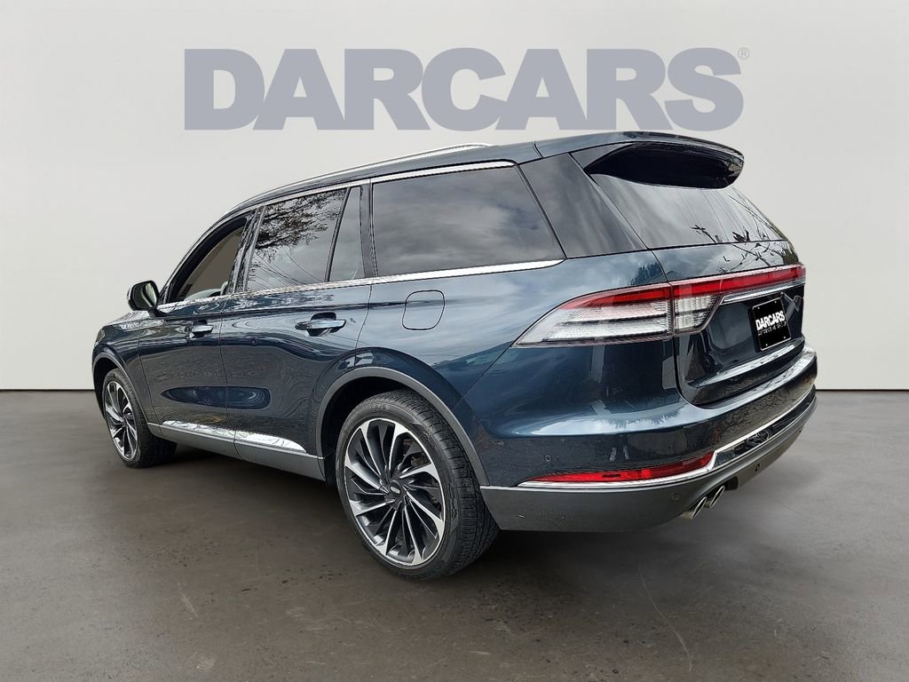 Used 2023 Lincoln Aviator Reserve w/ Equipment Group 201A image 4
