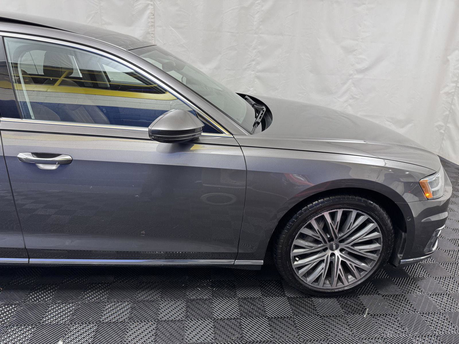 Used 2019 Audi A8 L 3.0T w/ Luxury Package image 9
