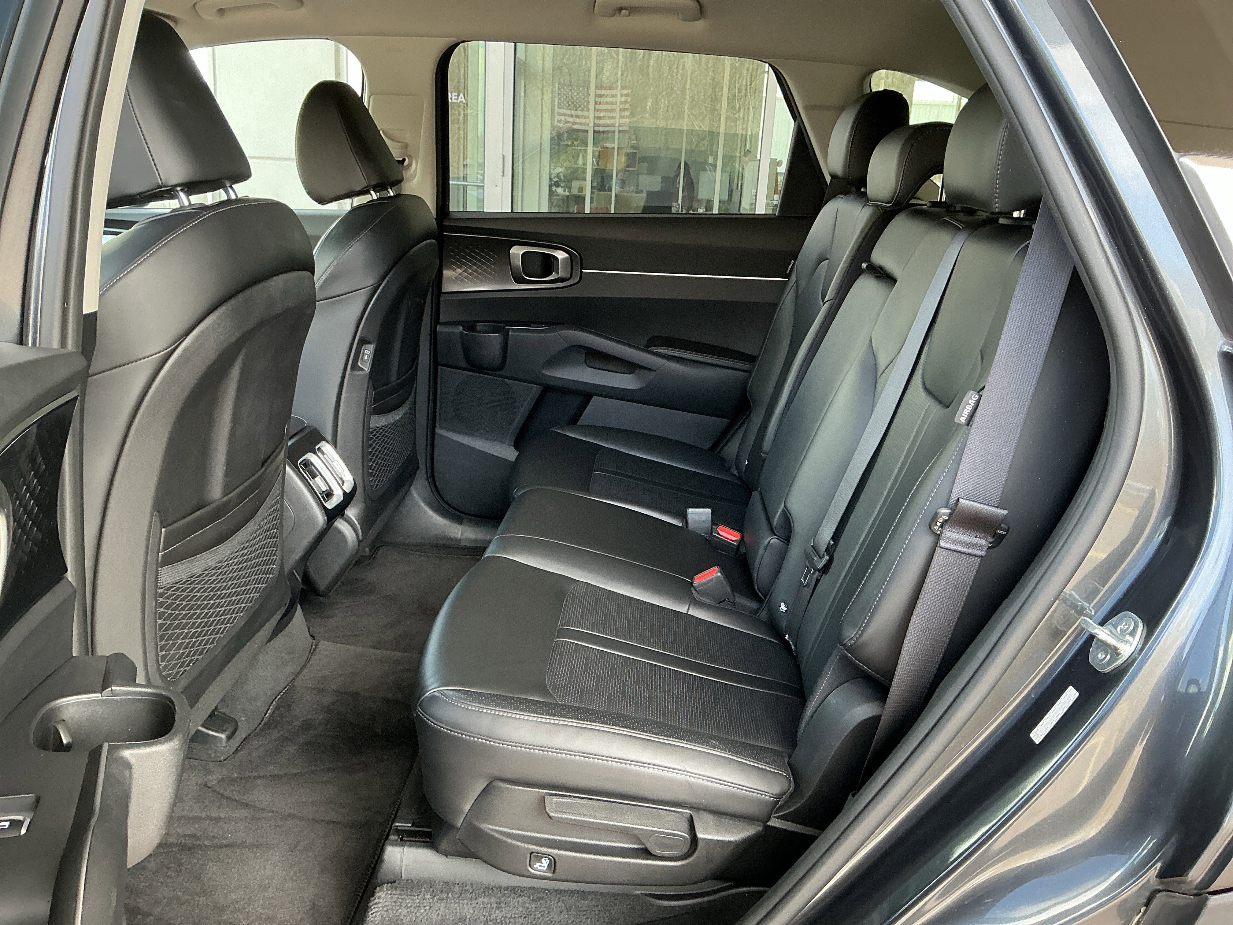 Used 2024 Kia Sorento S image 18