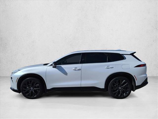 Used 2025 Toyota Crown Signia image 9