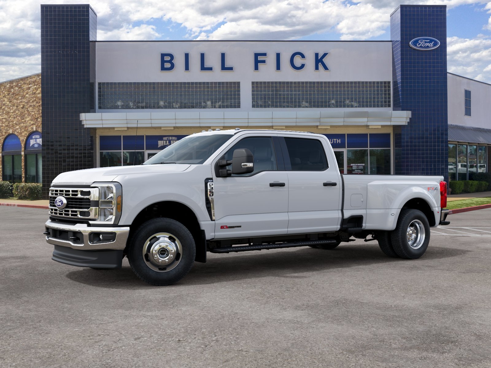 New 2027 Ford F350 XLT w/ FX4 Off-Road Package