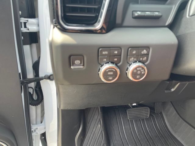 New 2026 GMC Sierra 2500 Denali Ultimate AWD/4WD image 10