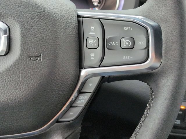 New 2026 RAM 5500 4x4 Crew Cab w/ Laramie Trim Package image 28