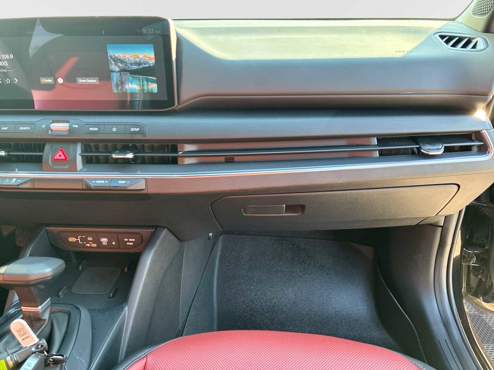 Used 2025 Kia K4 GT-Line w/ GT-Line Premium Package image 31