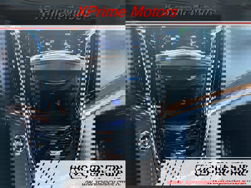 Used 2016 Cadillac Escalade ESV Luxury AWD/4WD image 27