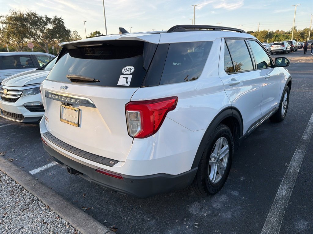 Used 2021 Ford Explorer XLT w/ Class III Trailer Tow Package image 5