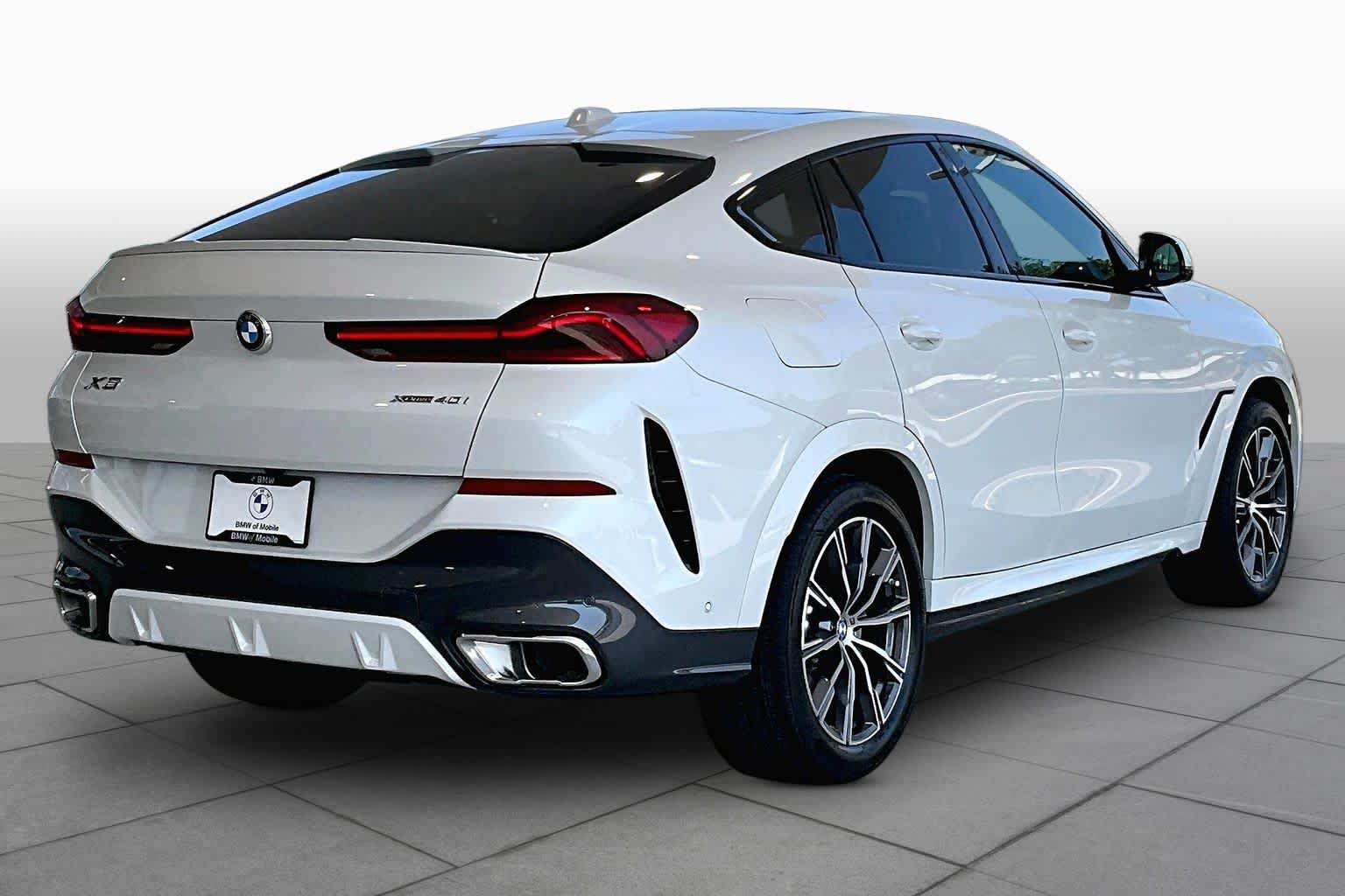 Used 2026 BMW X6 xDrive40i AWD/4WD image 12
