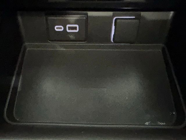 Used 2023 Chevrolet Tahoe High Country w/ Advanced Technology Package image 45