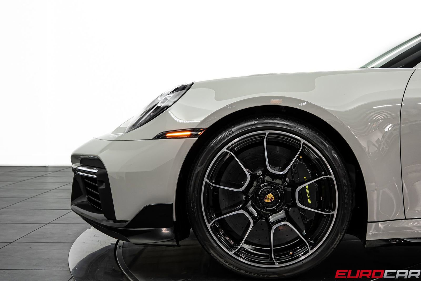 Used 2025 Porsche 911 Turbo S AWD/4WD image 14