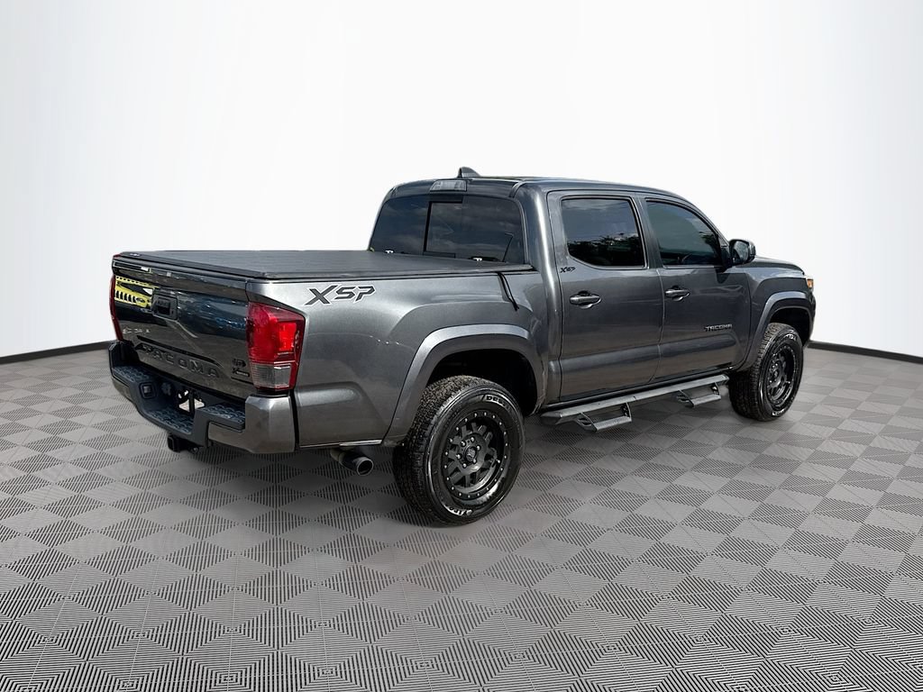 Used 2020 Toyota Tacoma SR5 RWD image 6
