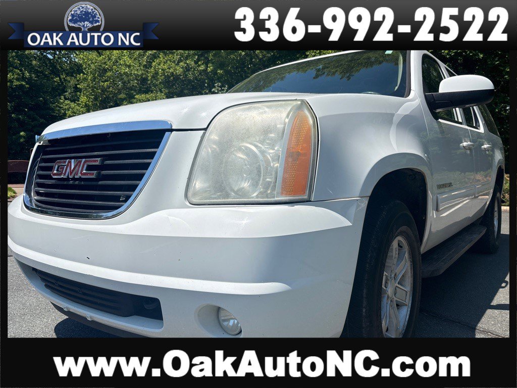 Used 2011 GMC Yukon XL SLT w/ SLT-2 Equipment Package AWD/4WD image 1