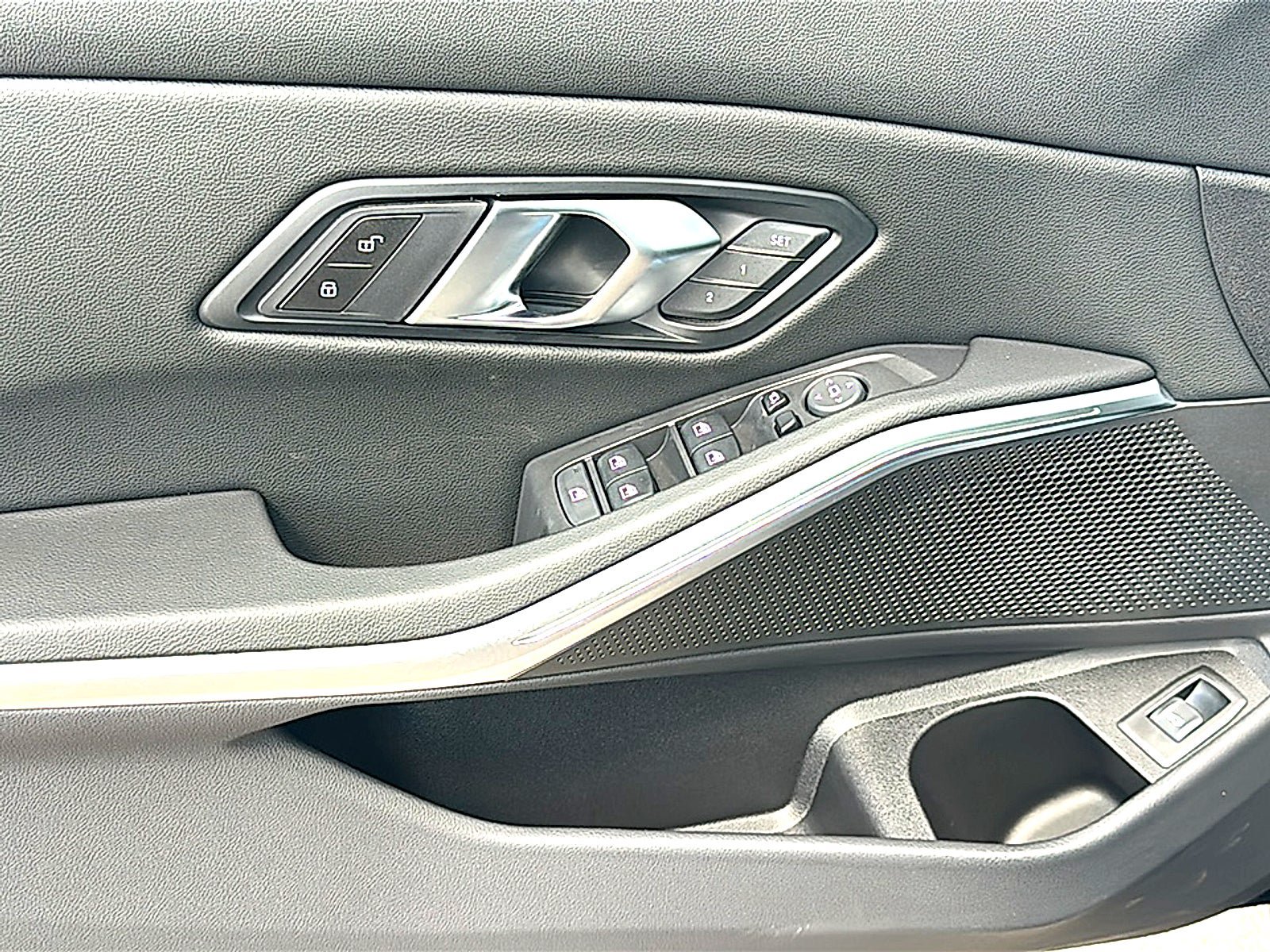 New 2026 BMW 330i Sedan w/ M Sport Package RWD image 14