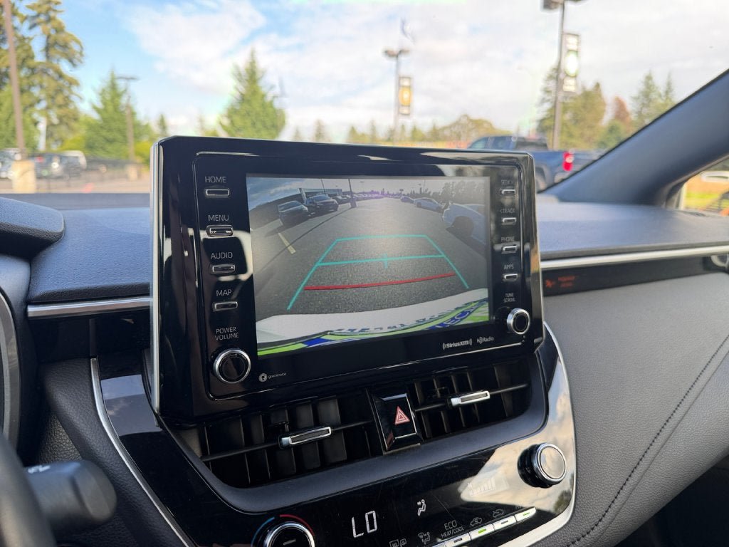 Used 2022 Toyota Corolla XSE FWD image 17