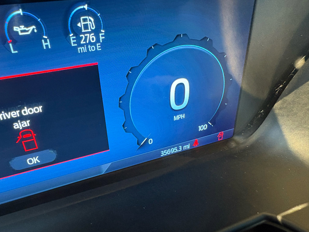 Used 2023 Ford F350 Lariat image 17