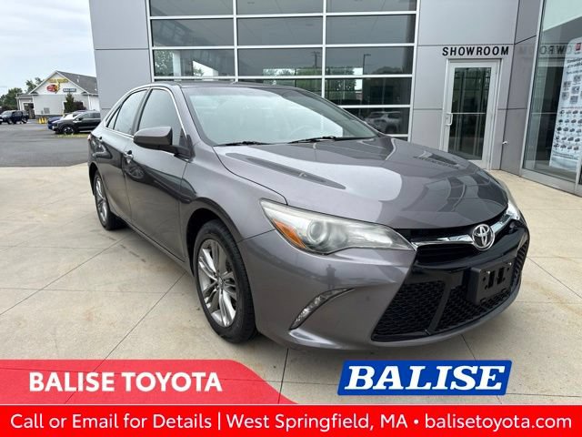 Used 2017 Toyota Camry SE FWD image 1