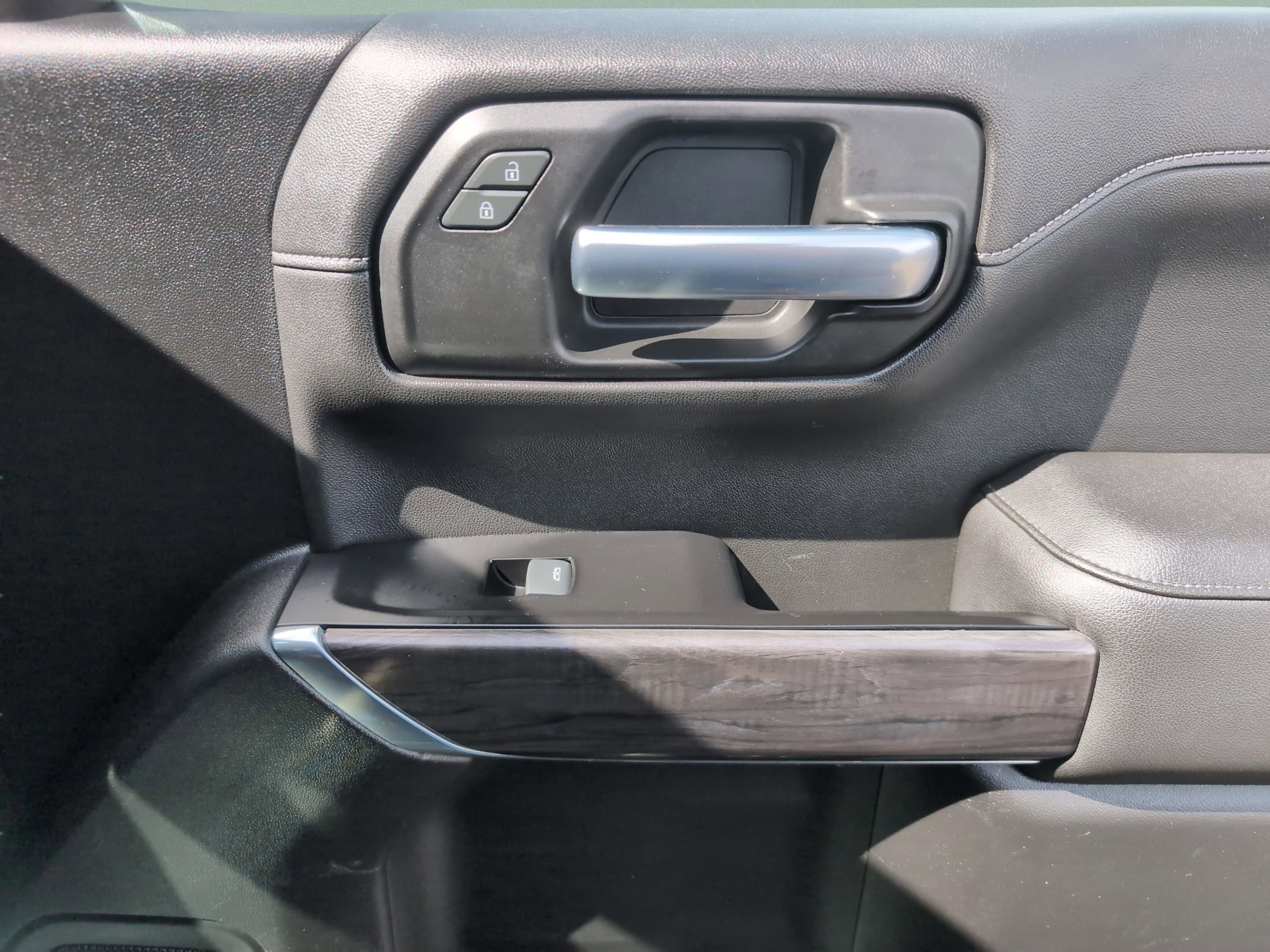 Used 2019 Chevrolet Silverado 1500 LTZ w/ LTZ Plus Package image 24